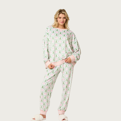 Cozy Christmas Pyjama Set with Mason Luma Heat Tech ™